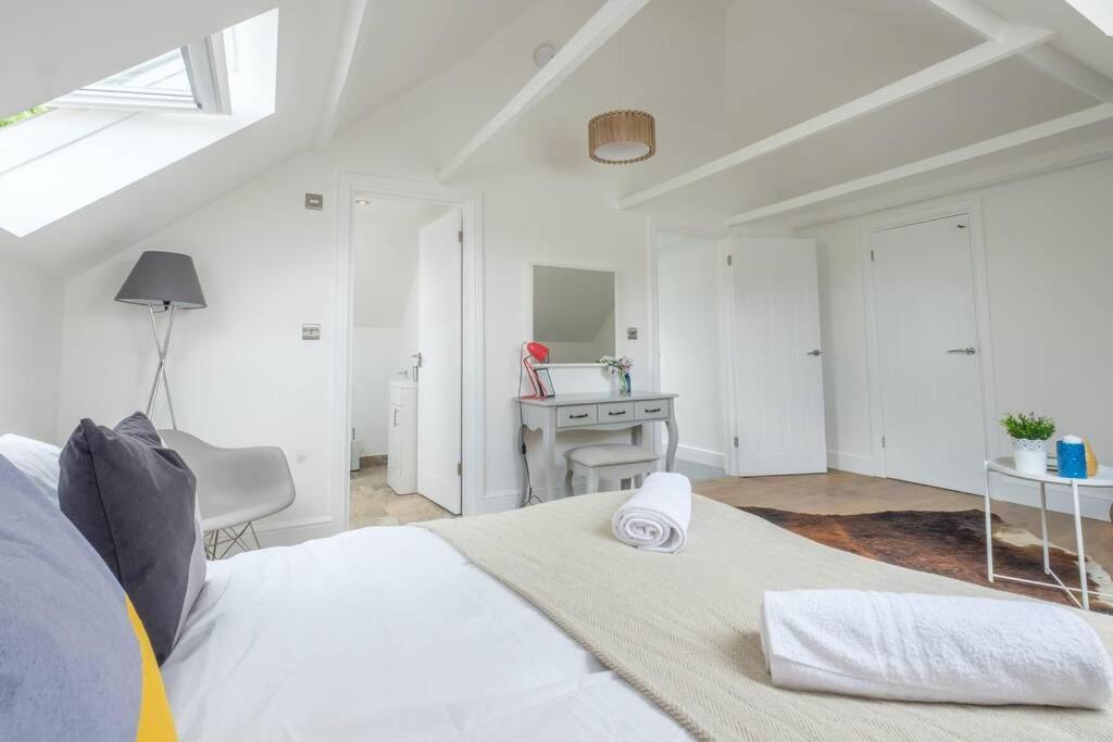 Gorgeous Luxury Chalet, New Forest & Coast & Hordle Dış mekan fotoğraf